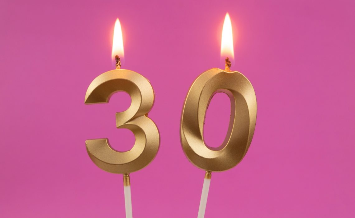 17 Textes Pour Un Joyeux Anniversaire 30 Ans Le Mag De Cadeaux Com