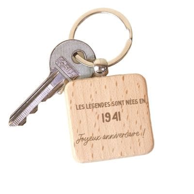 Porte-clé en bois message générique femme née en 1941