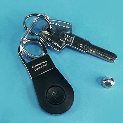 Porte-clés connecté gravé