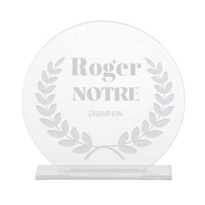 Trophée en verre personnalisé pour un Roger