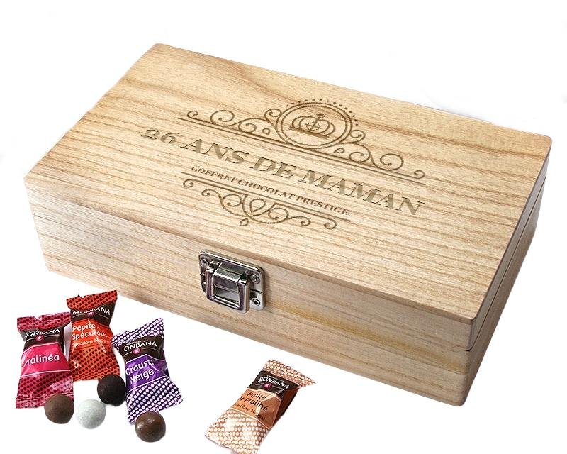 Coffret bois chocolats monbana prénom maman 26 ans