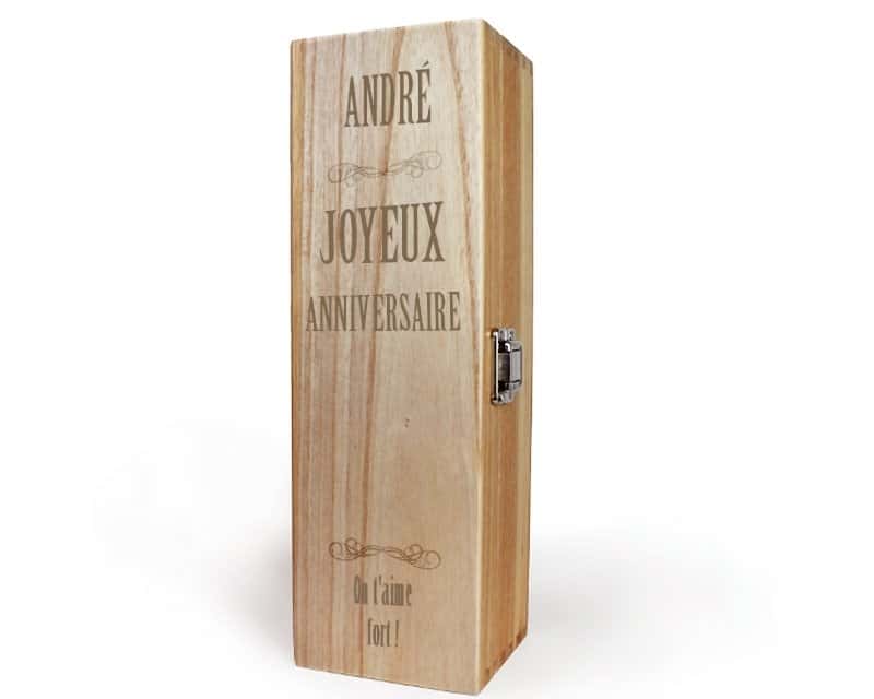 Caisse à vin en bois personnalisée pour un André