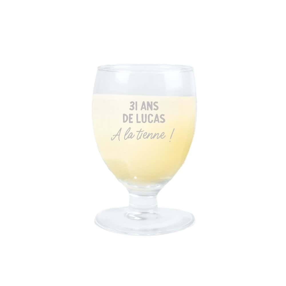 Verre à ricard ou pastis homme 31 ans