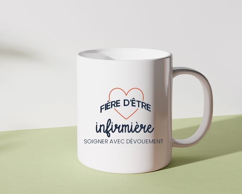 Mug personnalisé - Fière d'être infirmière