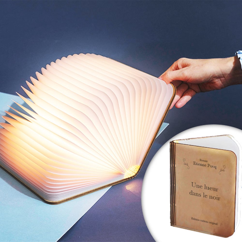 Lampe livre lumineux personnalisé gravé - Cadeaux.com