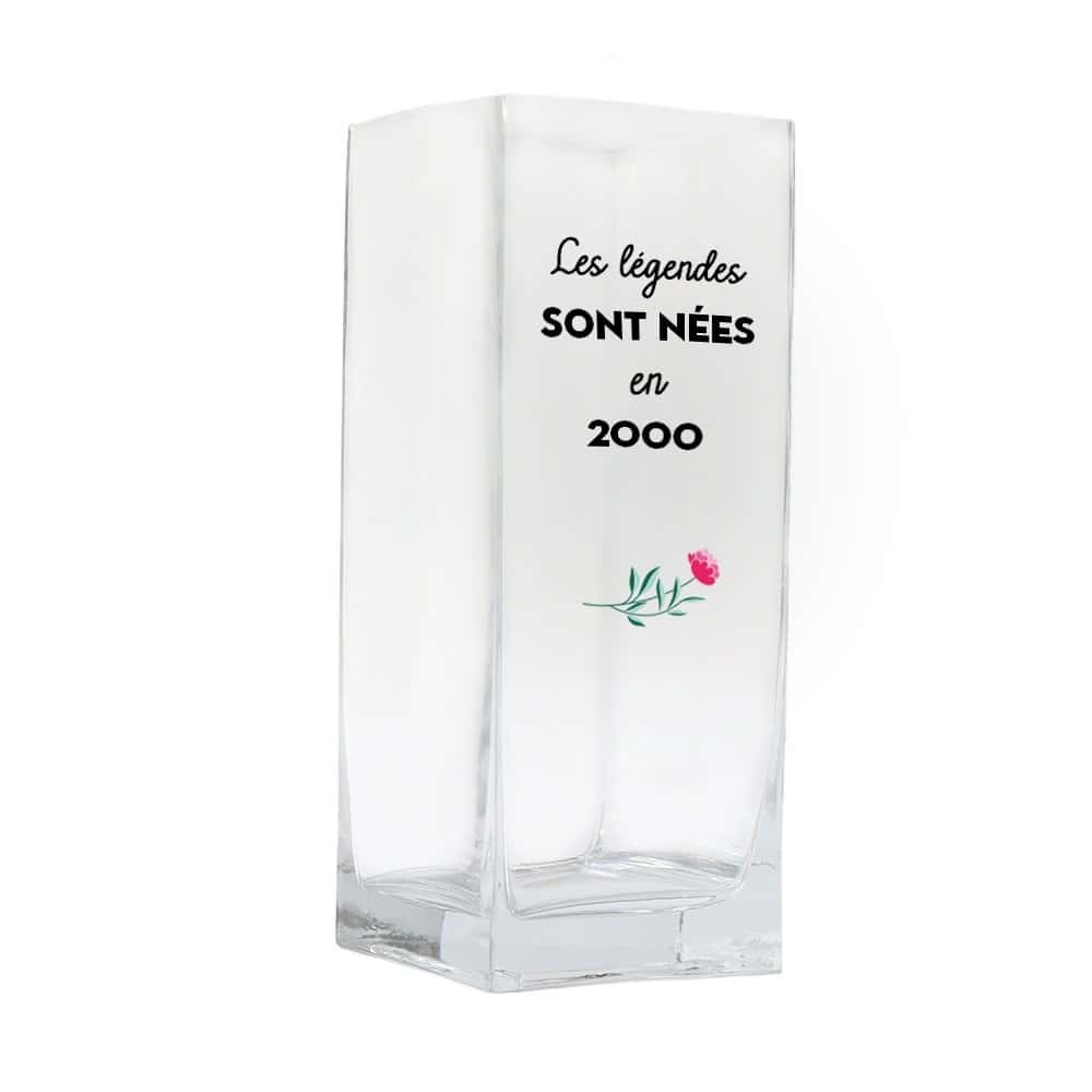 Vase cubique message femme née en 2000