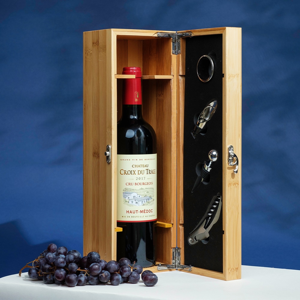 Coffret sommelier personnalisé - 4 accessoires - Cadeaux.com