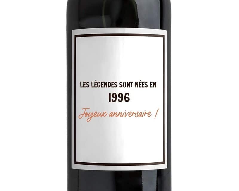 Bouteille de vin rouge message générique année 1996