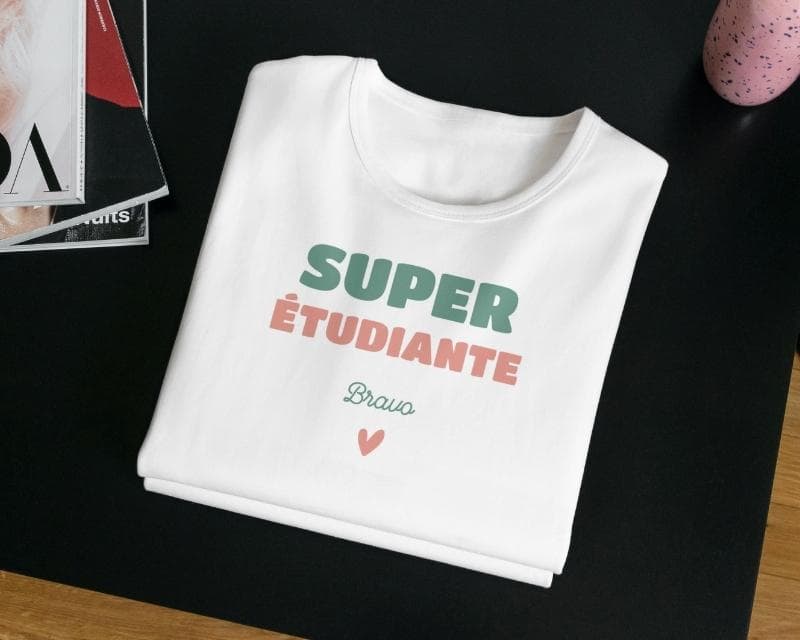 Tee shirt personnalisé femme - Super Étudiante