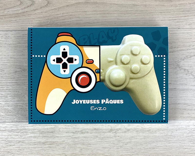 Manette de jeu en chocolat blanc personnalisée