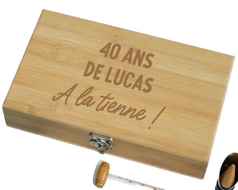 Coffret vin personnalisé et accessoires homme 40 ans