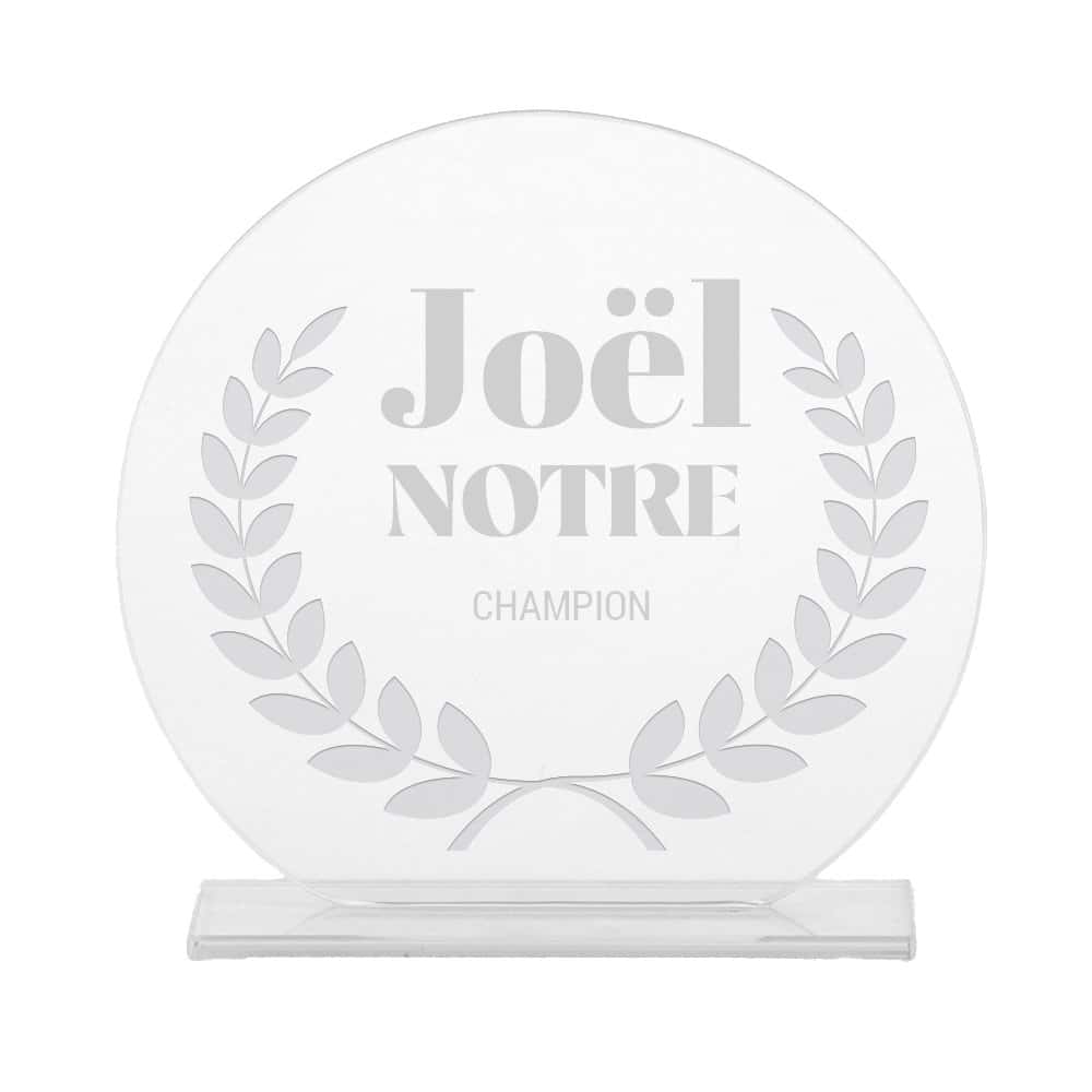 Trophée en verre personnalisé pour un Joël