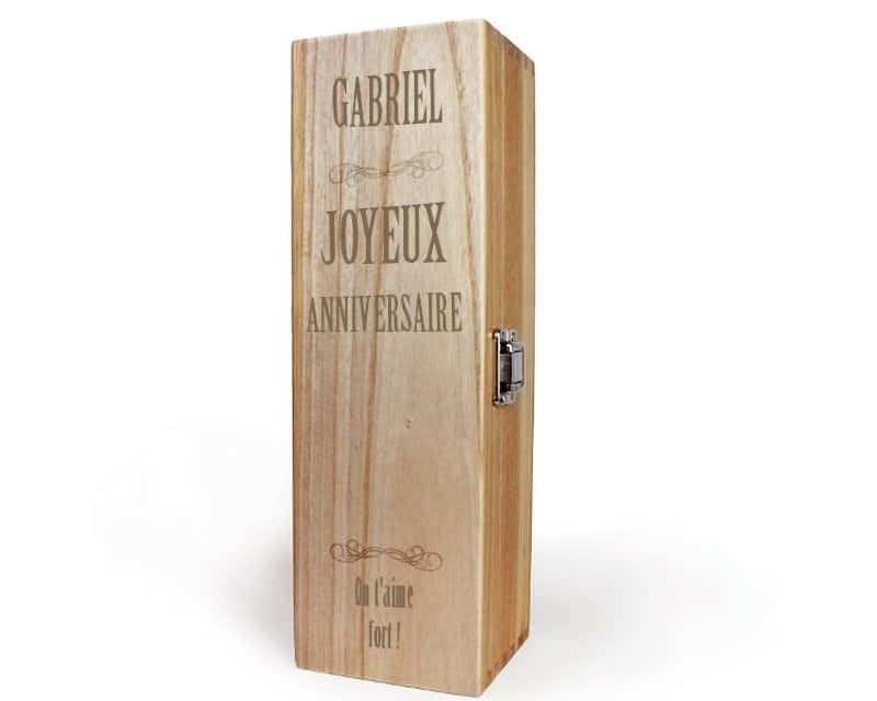 Caisse à vin en bois personnalisée pour un Gabriel