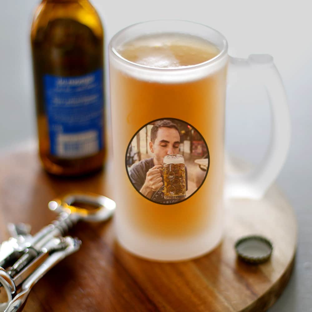 Chope de bière personnalisée avec photo - Cadeaux.com