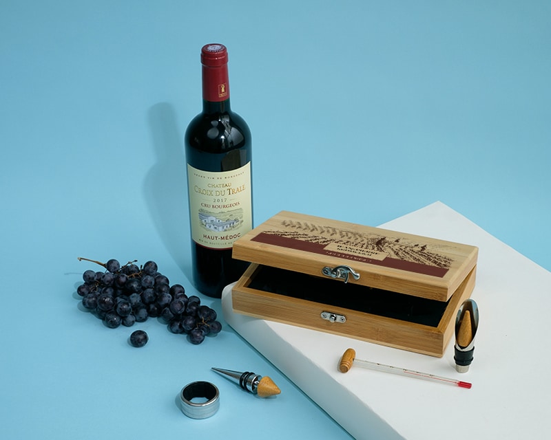 Coffret sommelier personnalisé - 5 accessoires - Vignoble