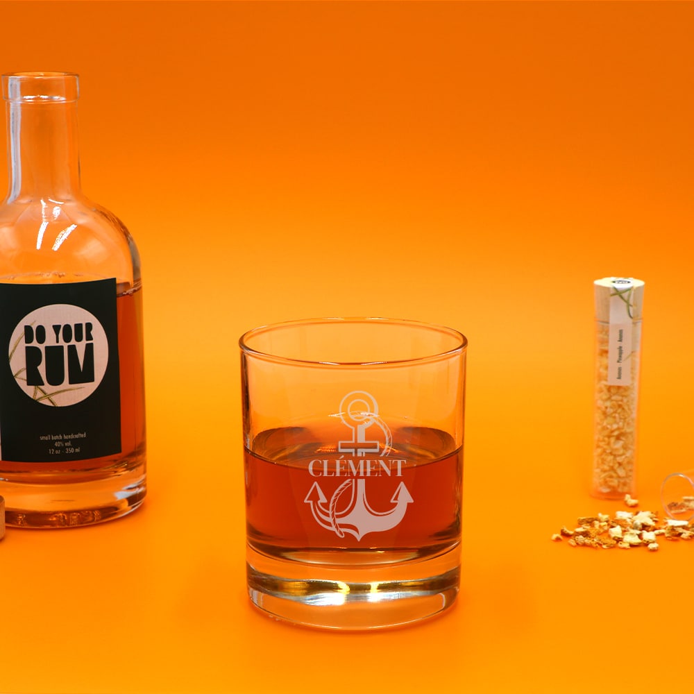 Kit de fabrication de rhum avec verre personnalisé - Cadeaux.com