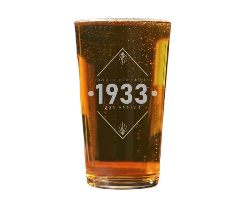 Verre à bière pinte année année 1933