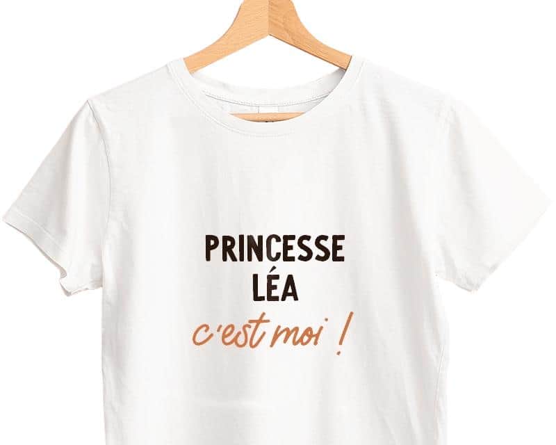 T-shirt blanc personnalisé pour une Léa