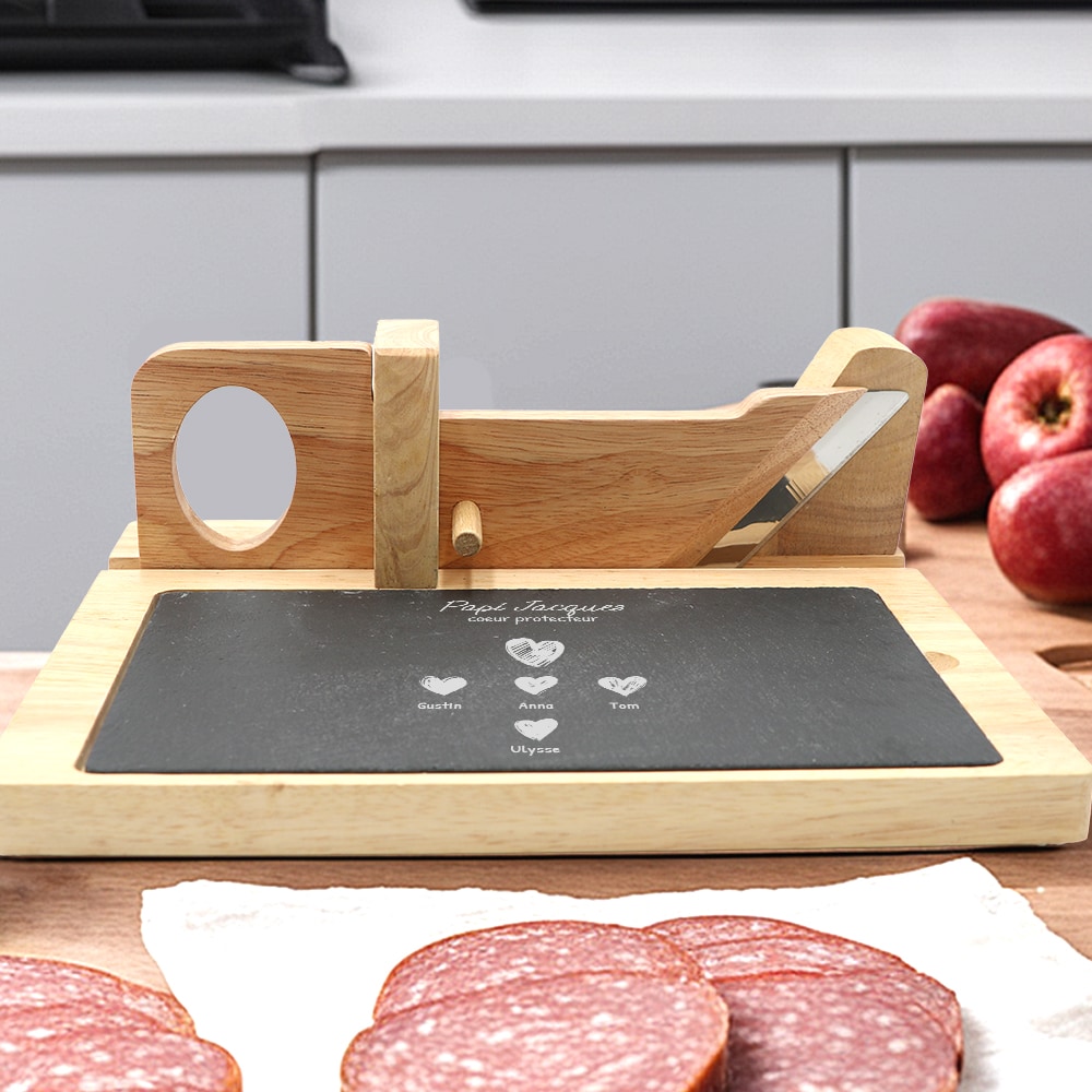 Guillotine à saucisson personnalisée - Papi et ses petits coeurs