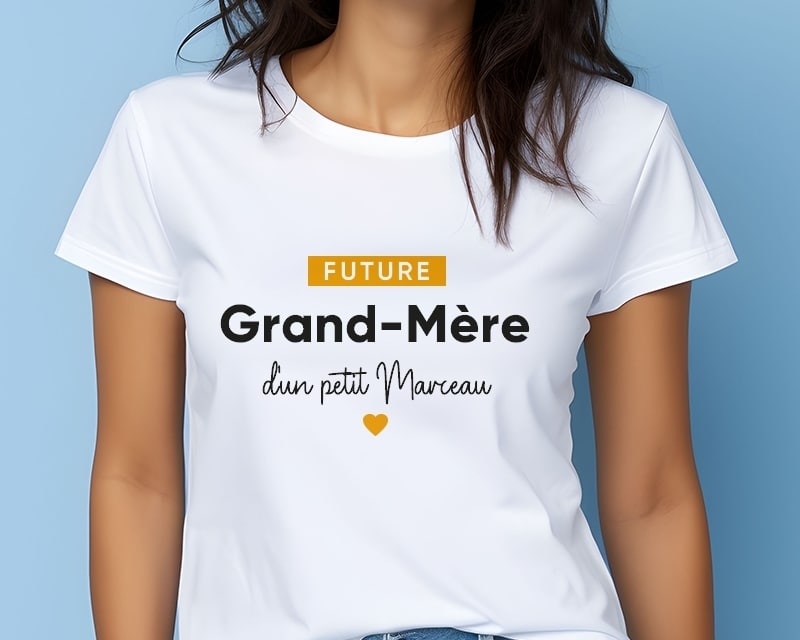 Tee shirt personnalisé femme - Future grand-mère